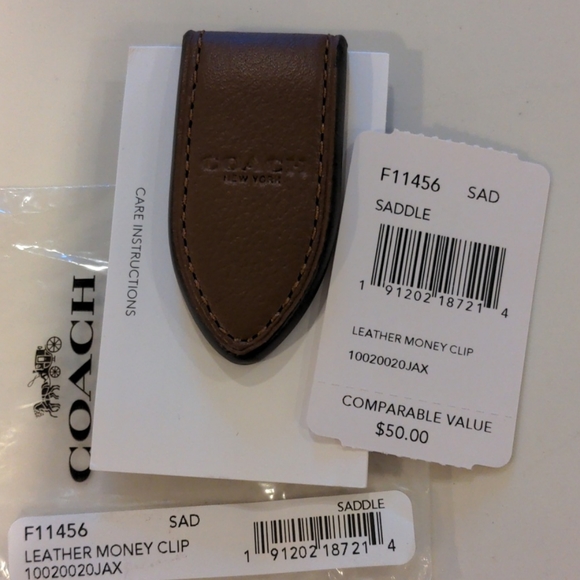Coach Other - NWT. Coach Leather Money Clip.